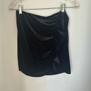 Abercrombie black velvet mini skirt with ruffle detail size XS